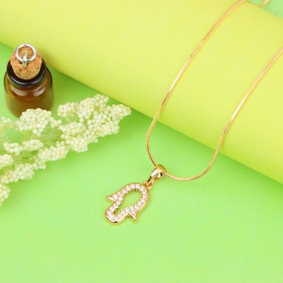 "Rose Gold Hamsa Pendant with Crystals – Symbol of Protection & Luck, XPPT1220 - Picture 4 of 13
